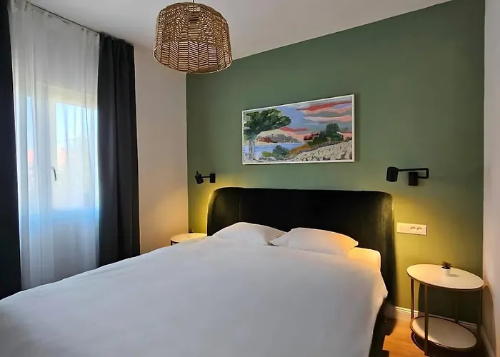 Grandma's House * Rogoznica (Sibenik-Knin)